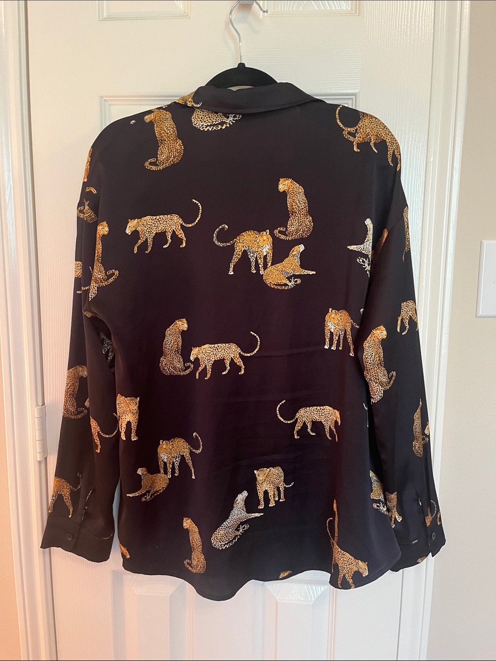Mazik Leopard Button down Blouse - Picture 5 of 11